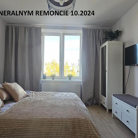 Apartament Dzielna Varşovia Exterior foto